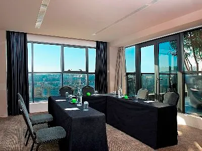 Ξενοδοχείο Melia &