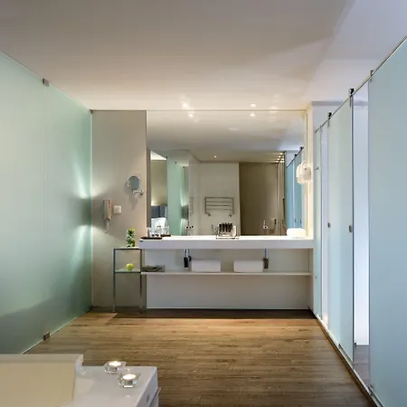 Szálloda Melia & 5*