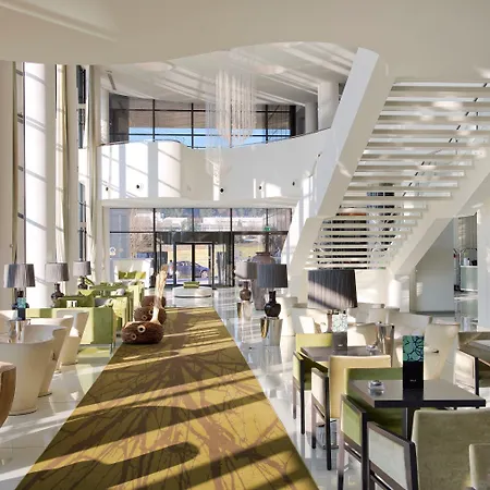 Melia & Hotel 5*