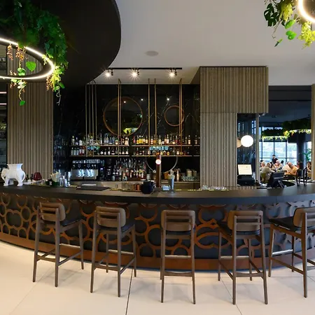 Melia & 5* Braga