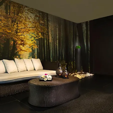 Melia & Hotel 5*