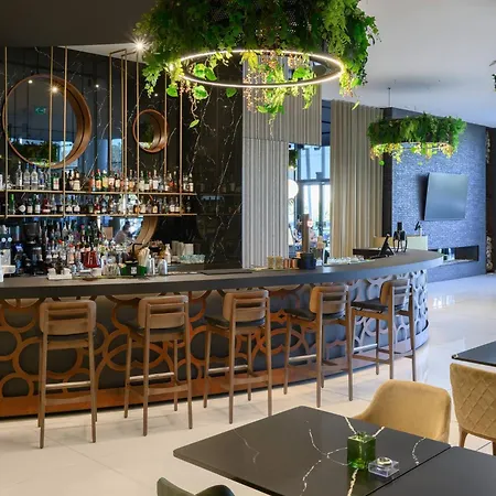 Melia & 5* Braga