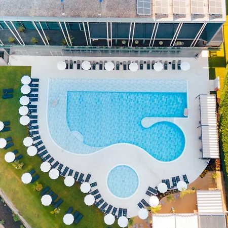 Hotell Melia & 5*